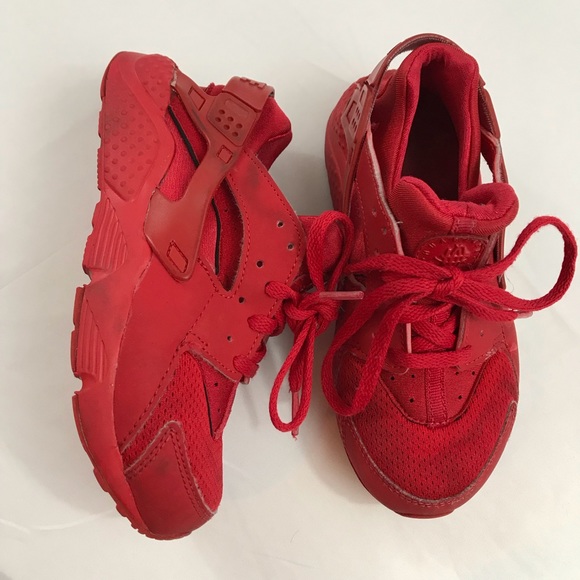 solid red huaraches